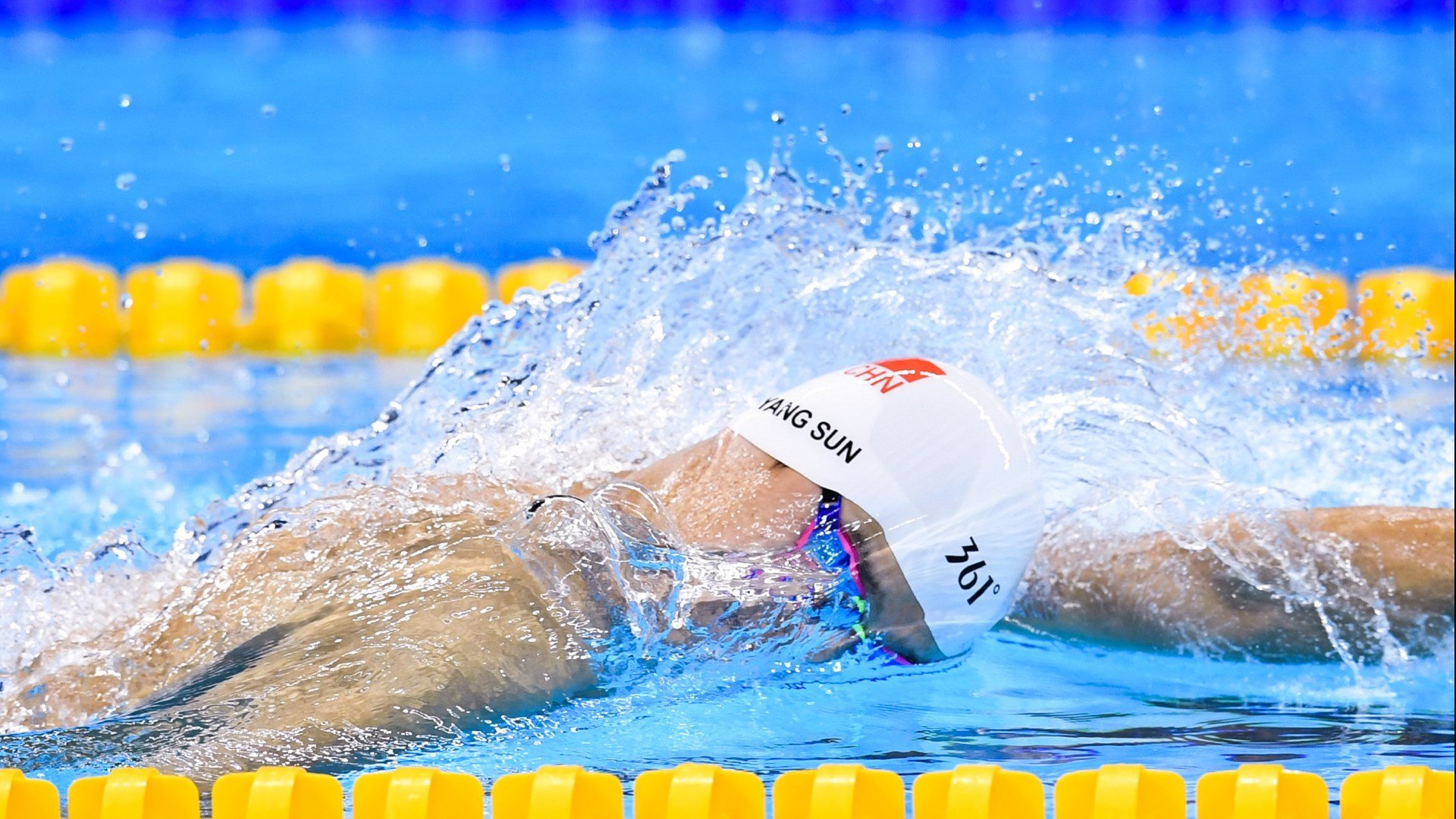 米切尔利刃出鞘，广厦式攻防巨网令爵士窒息