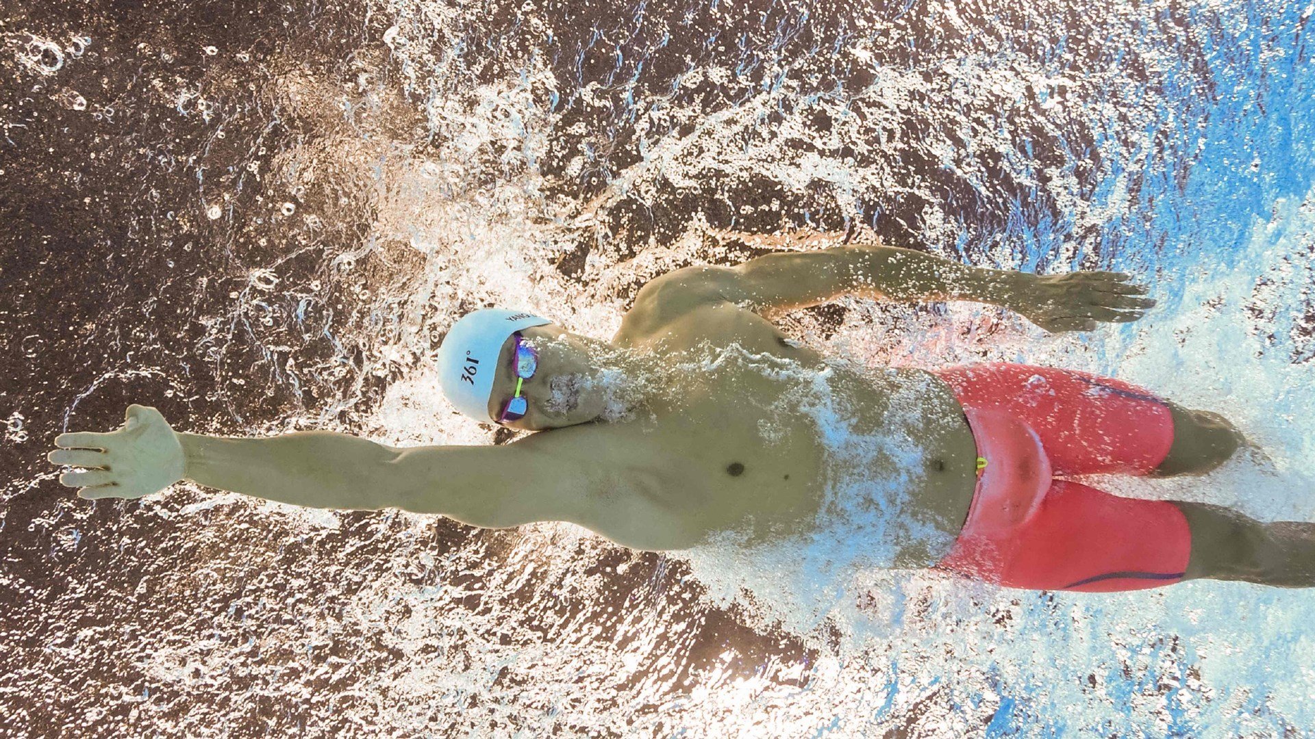 篮球热土，东方传奇，广厦在NBA总决赛舞台力克鹈鹕，书写历史