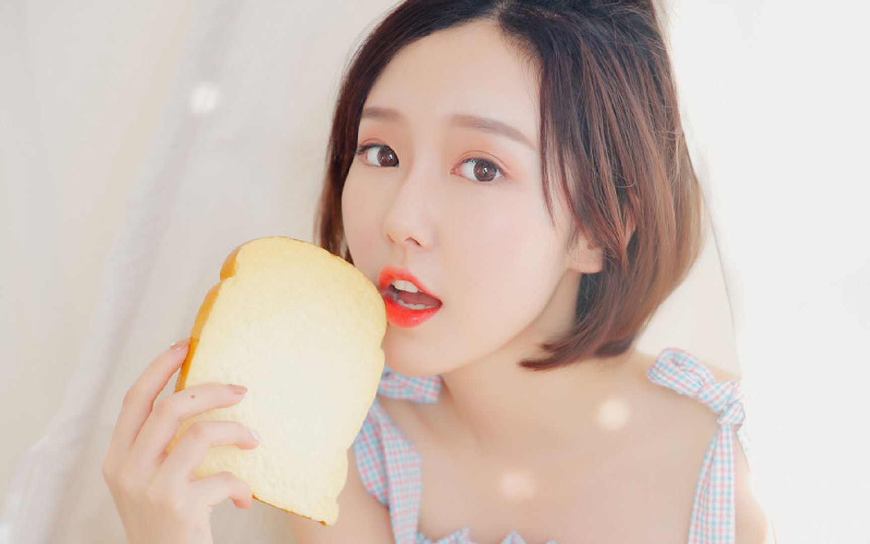 开云体育下载-武切维奇轰统治级数据再现内线霸主本色，篮网轻取黄蜂提前终结悬念